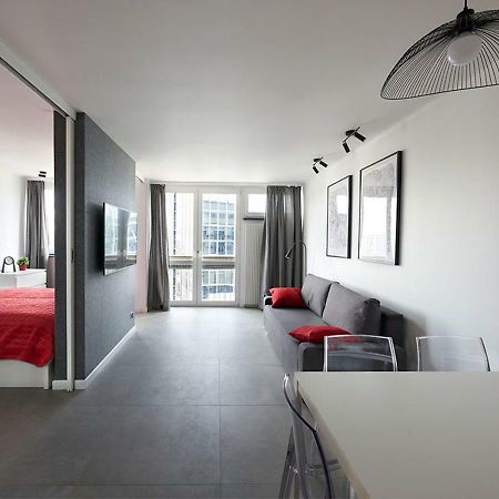 Aroma Apartments Rondo Onz 바르샤바 외부 사진