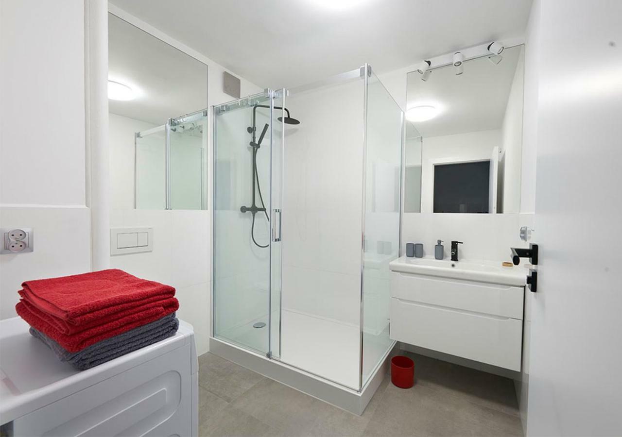Aroma Apartments Rondo Onz 바르샤바 외부 사진